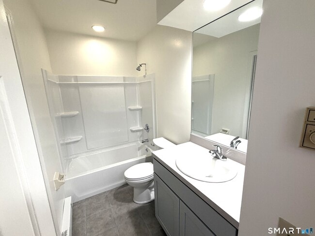 28 Rose Ln Unit 12
