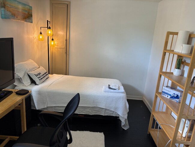 Photo - 105 Robert Dr Unit 105 Robert Drive