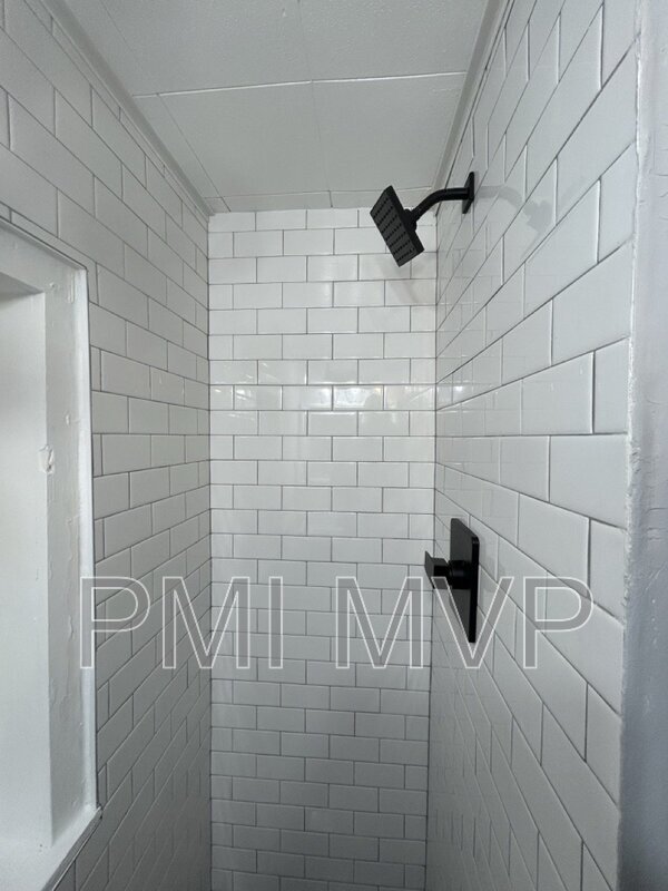 Photo - 4216 Broadway Unidad 3