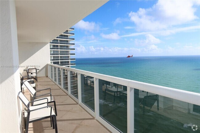 Building Photo - 1850 S Ocean Dr Unit 3502 Rental