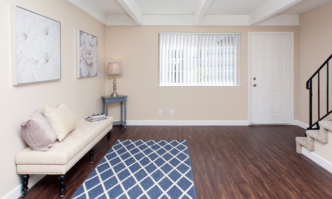 Photo - Cedar on the Boulevard