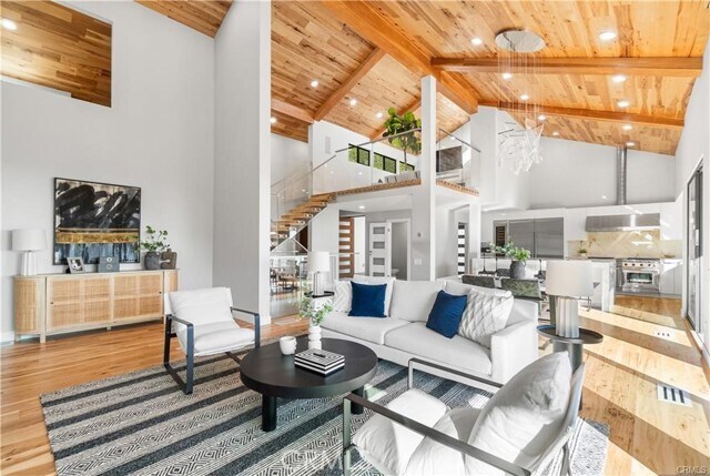 Photo - 8566 Hollywood Blvd