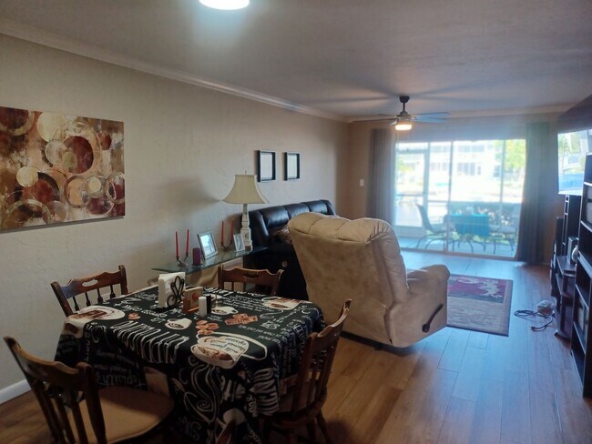 Photo - 909 SE 46th Ln Unidad 909 SE 46th Ln  104