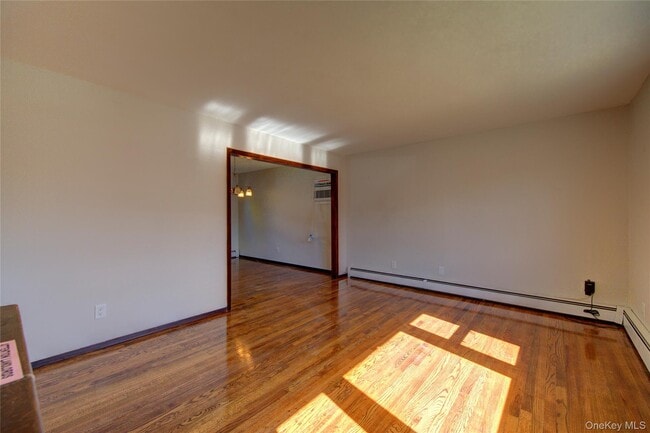 Photo - 75 Farnum Blvd