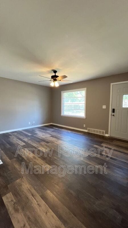 Photo - 4115 Adams St