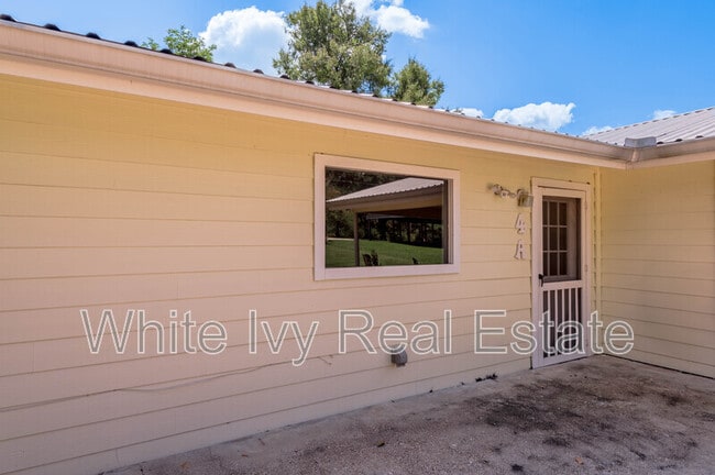 Photo - 4 Rainbow Dr Unit A