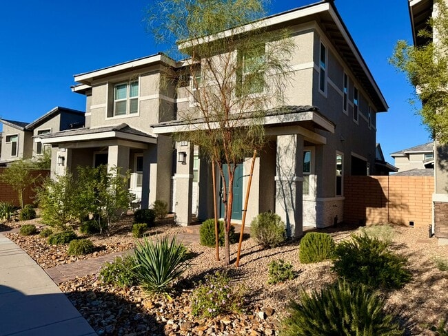 Photo - 3 BED 2.5 BATH 2 CAR GARAGE MODERN TOWNHOM...