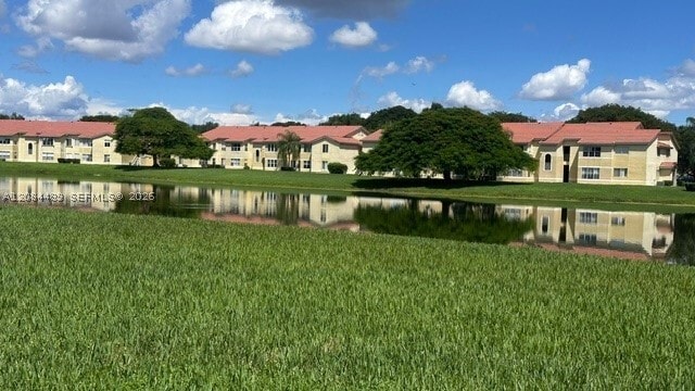 Building Photo - 12400 Vista Isles Dr Unit 1417