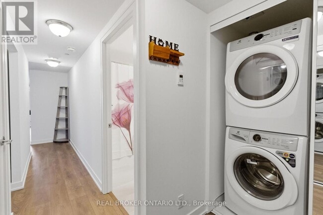 Photo - 2 Manderley Dr Unit 912