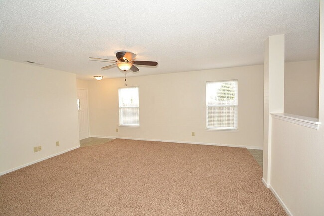 Photo - 8561 Bluff Point Dr