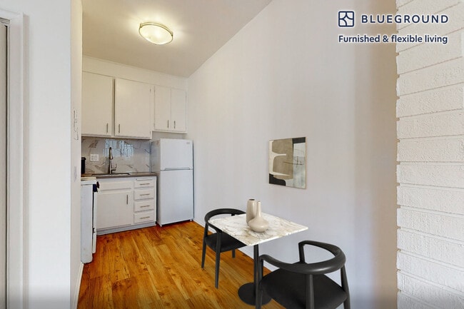 Photo - 10965 Rochester Ave Unidad SI ID7073A