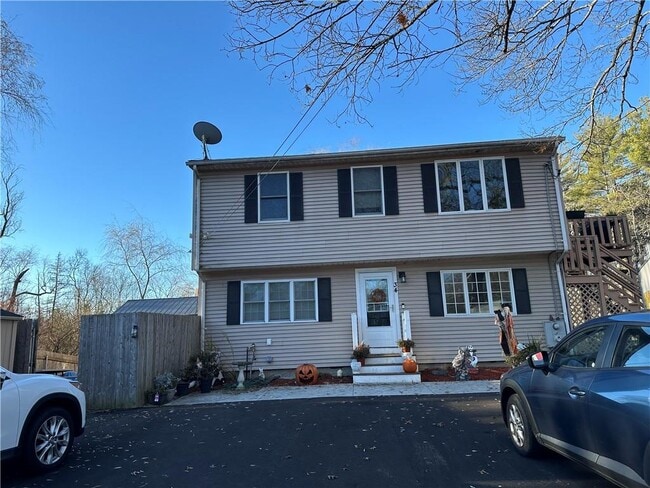 Building Photo - 34 Cedar Swamp Rd Unit 2