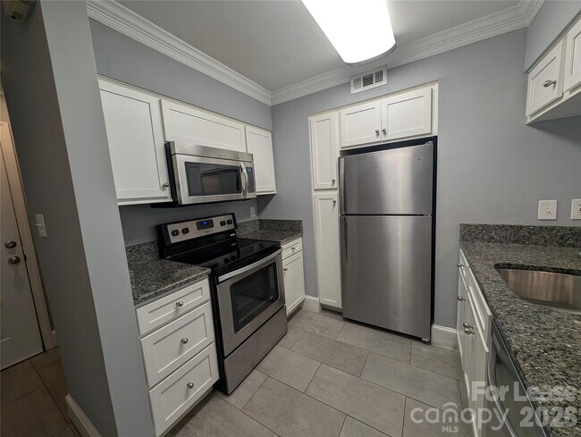 306 S Cedar St Unit 6