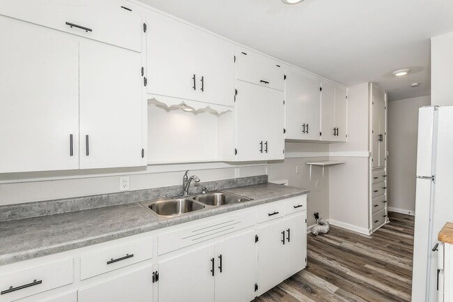 Photo - Large 3 Bedroom Updated Home