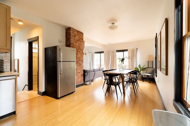 Photo - 2319 NW Raleigh St Unidad 2319