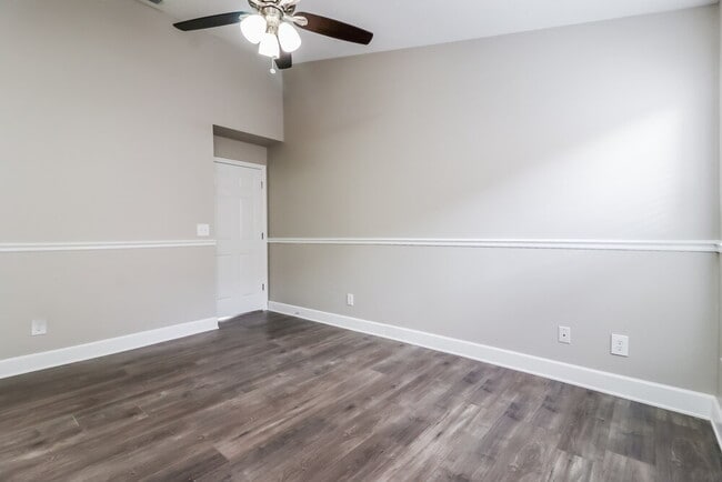 Photo - 10915 Brucehaven Dr