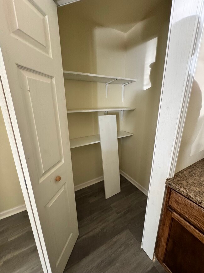 Photo - 2024 Halifax St