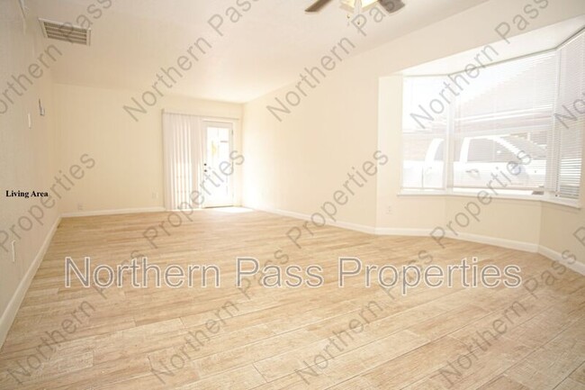 Photo - 3425 Risner Pl