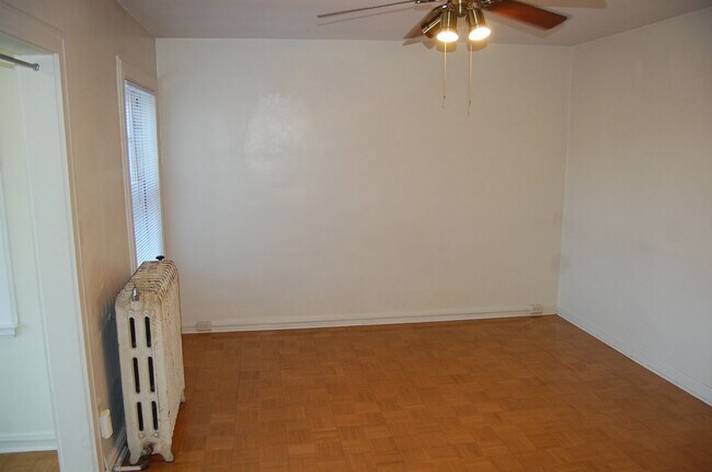 Photo - 1739 G St.