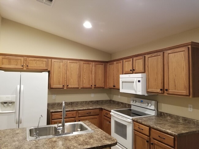 Photo - This spacious 4 bed 2.5 bath house -Blue Horizon Subdivision