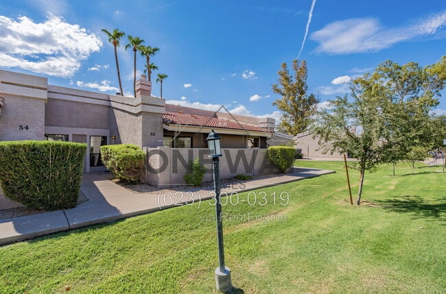 1976 N Lemon Tree Ln