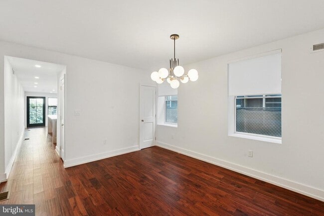 Photo - 2317 E Cumberland St