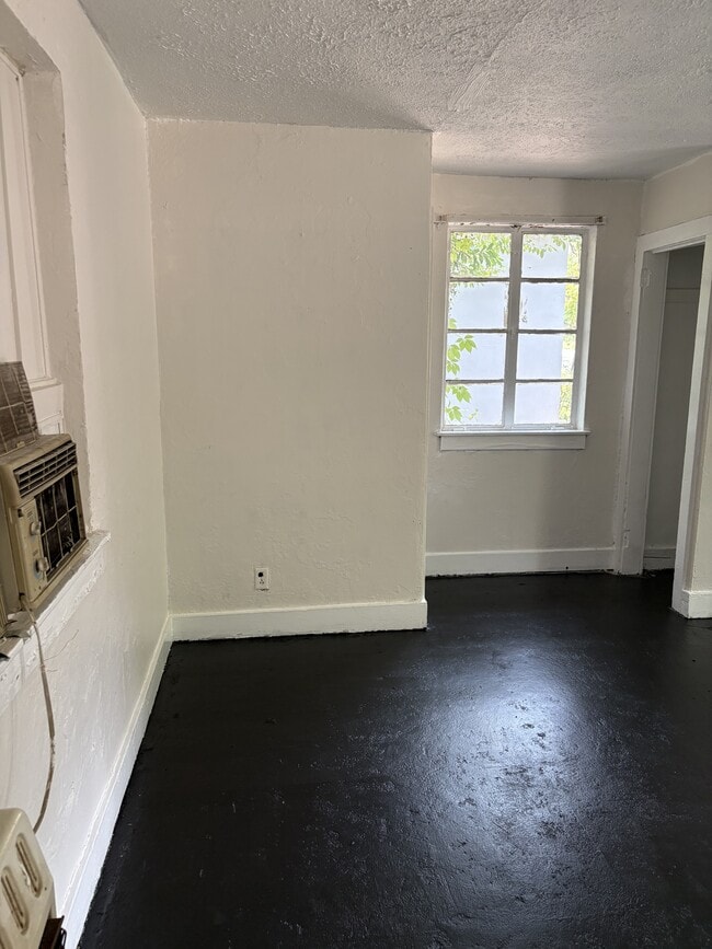 804 N Harding St Unit 2