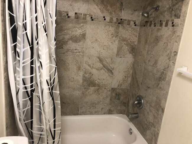 Photo - 417 Woodrow Ave