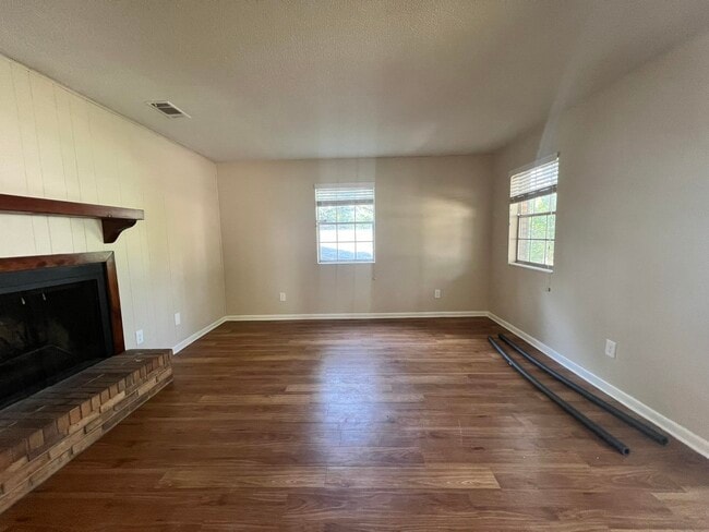 Photo - 2413 Ramblewood Ct