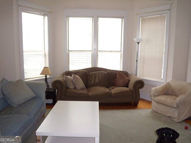 Photo - 815 Edgewood Ave NE