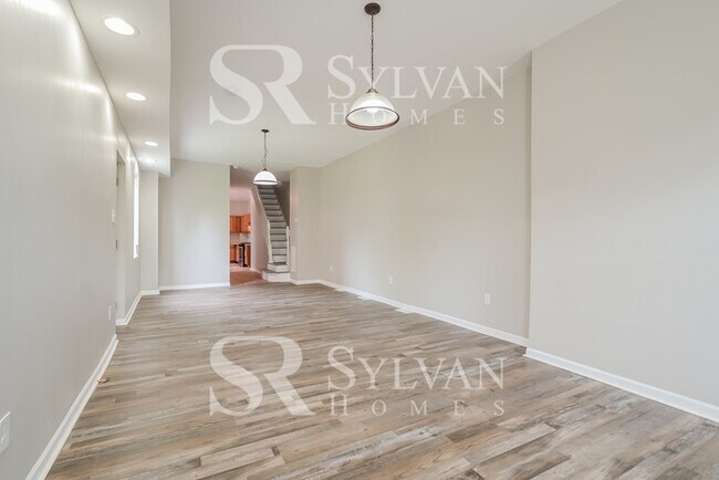 Photo - Immerse yourself in comfort and convenience