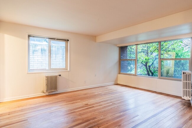 Photo - Edgecliff Apartments