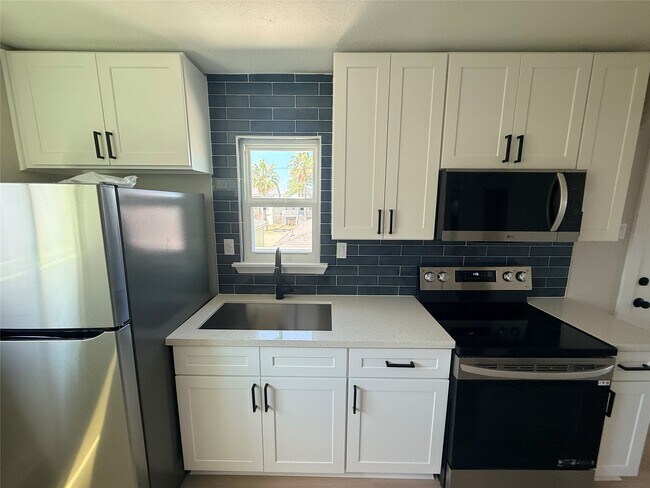 Photo - 2919 Avenue K