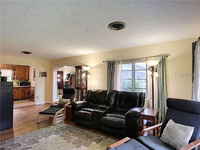 Photo - 503 Kilshore Ln