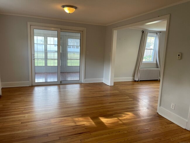 Photo - 2 Simscroft Pl