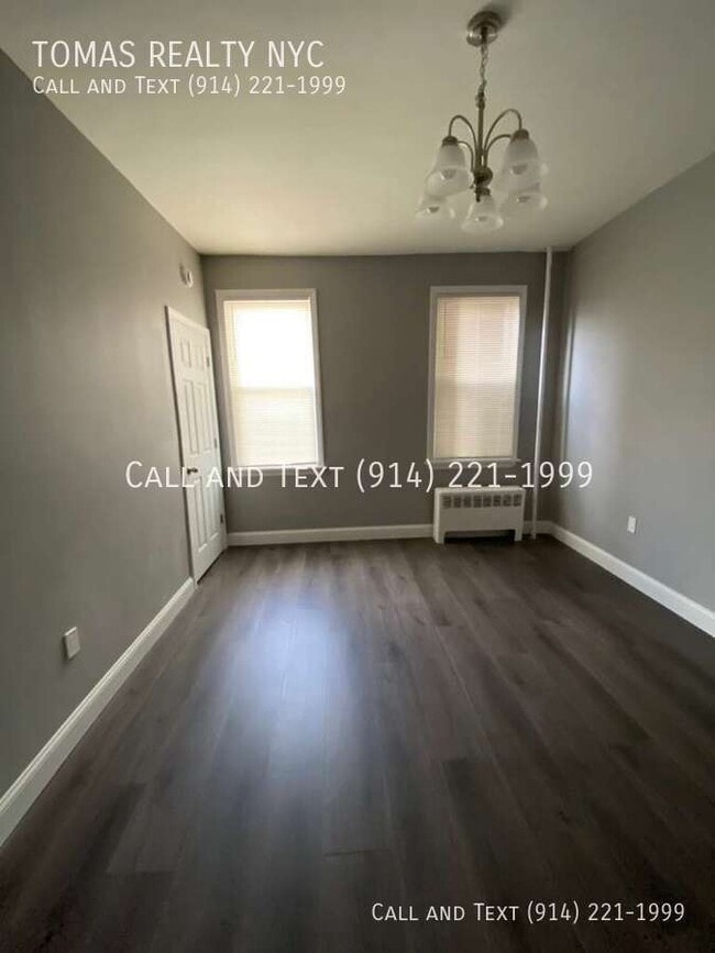 Building Photo - 109 Linden St