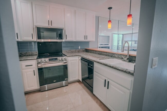 Photo - 1140 E Ocean Blvd Unit 325