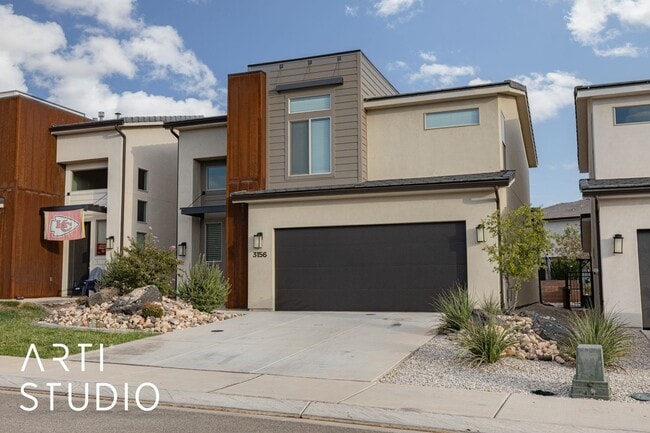 Building Photo - Amazing 4 bed | 2 1/2 bath | 2 car garage ... Rental