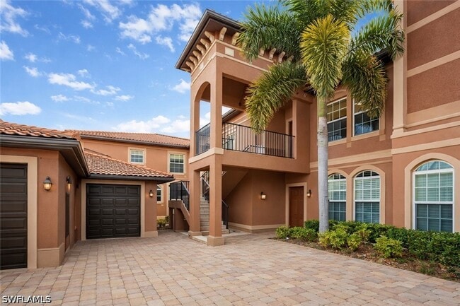 Building Photo - 10020 Heather Ln Unit 9-904