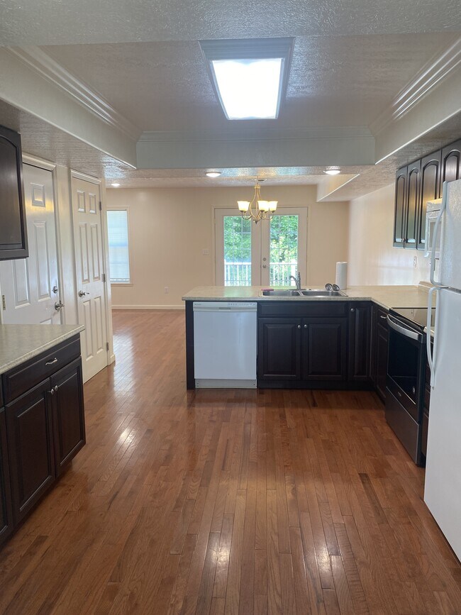 Photo - 28 Holler Rd