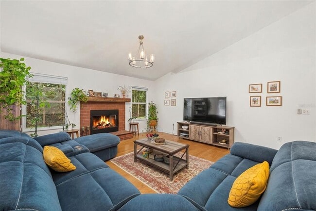 Photo - 8725 NW 9th Pl
