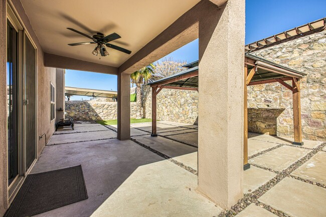 Photo - Eastside Beautiful 3 bed/2 baths for RENT