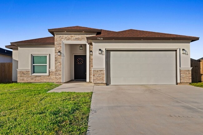 Building Photo - 7425 Lake Havasu