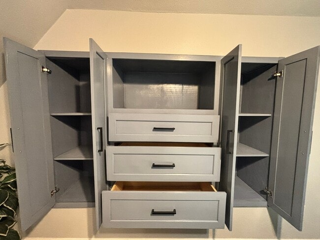 Photo - 427 Rice Ave