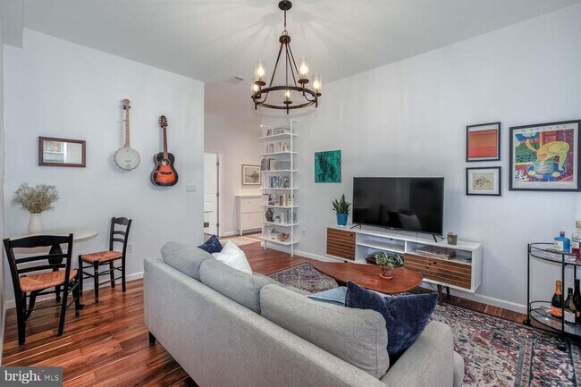 Building Photo - 3504 13th St NW Unit 15 Rental