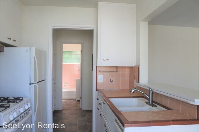 Photo - 2 br, 1 bath House - 248 S. Ocean Avenue B