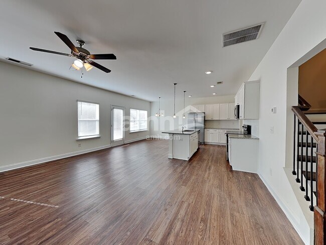 Photo - 1463 Persimmon Trace