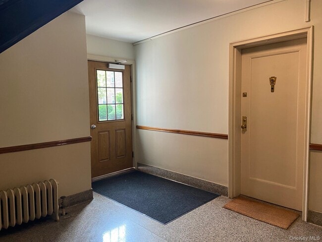 Photo - 330 Broadway Unidad C-1