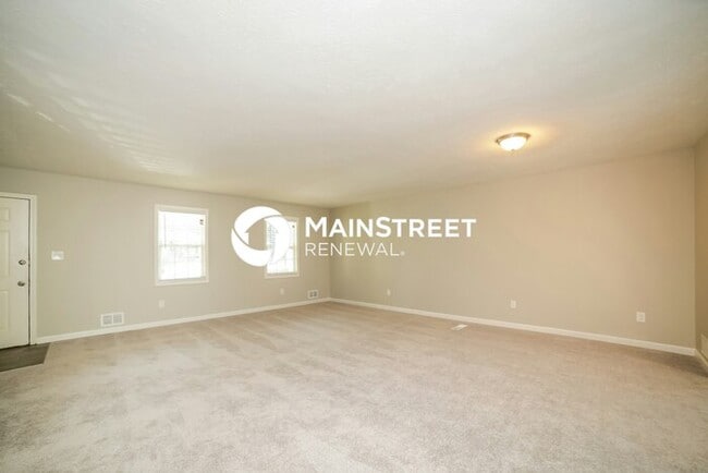 Photo - 3 Bedroom Pet-Friendly Home in Powder Springs, GA with Main Street Renewal