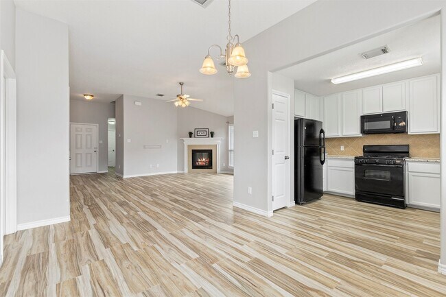 Photo - 15831 Little Miss Creek Dr